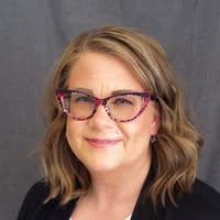 Jennifer Auge