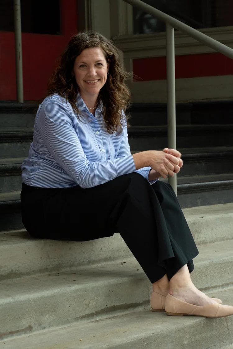Amy Warren