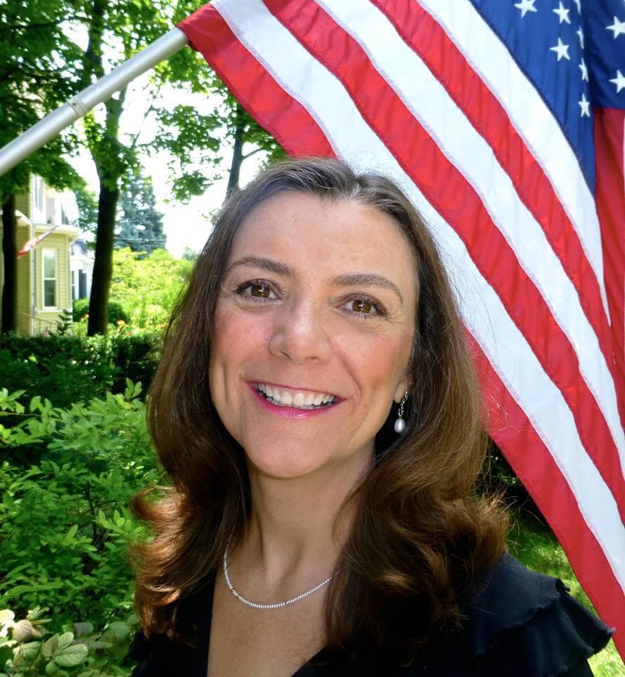 Lisa J. Feltner