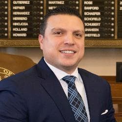 Sergio Muñoz Jr.