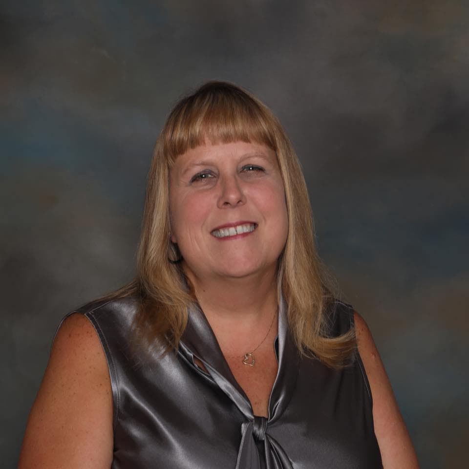 Kelly Elaine Wineinger