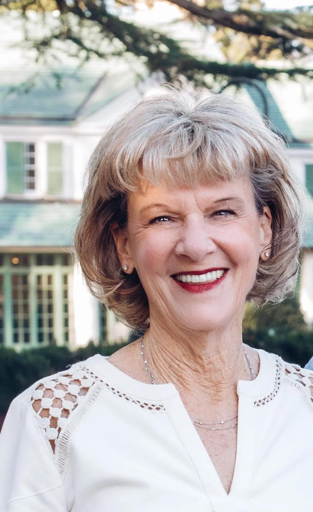 Tracy Lesser