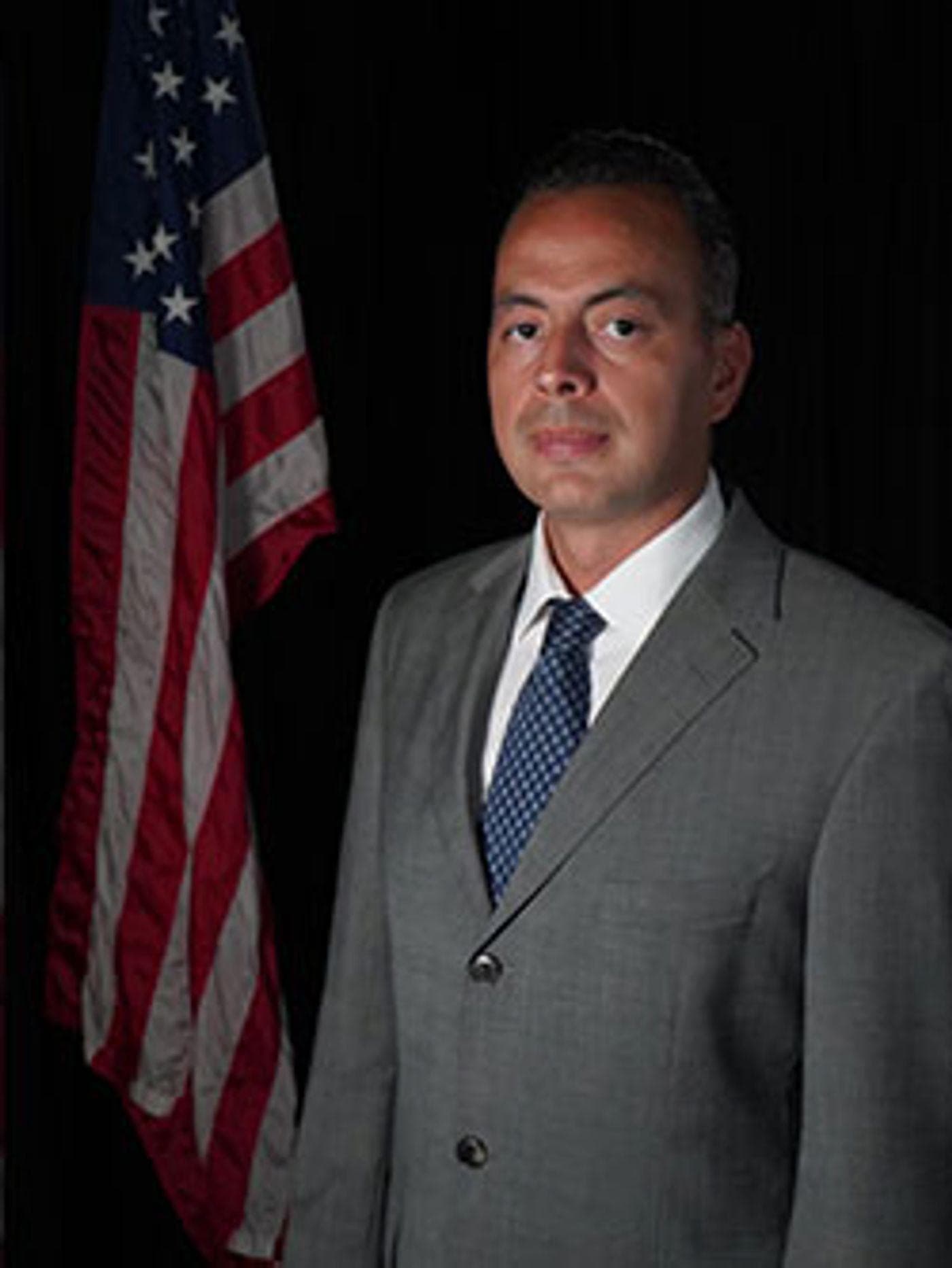 Luis Esparza