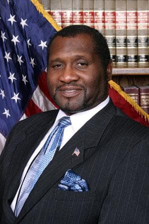 Douglas Sanders
