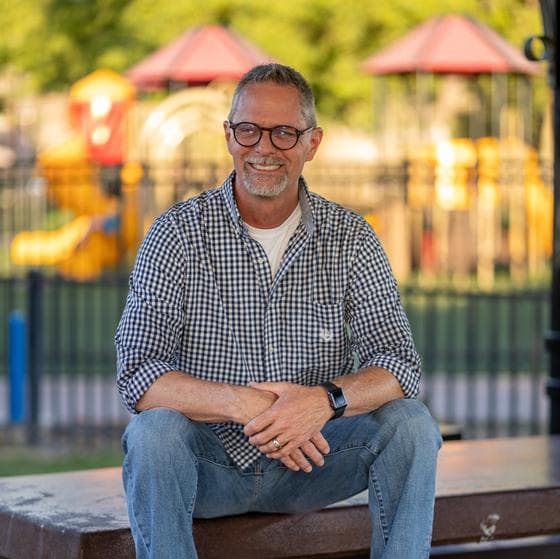 Gregory Kuster