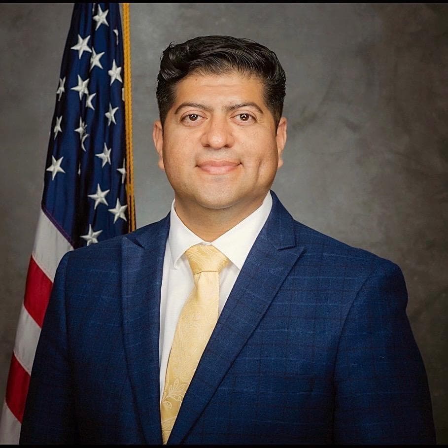 Luis Chavez