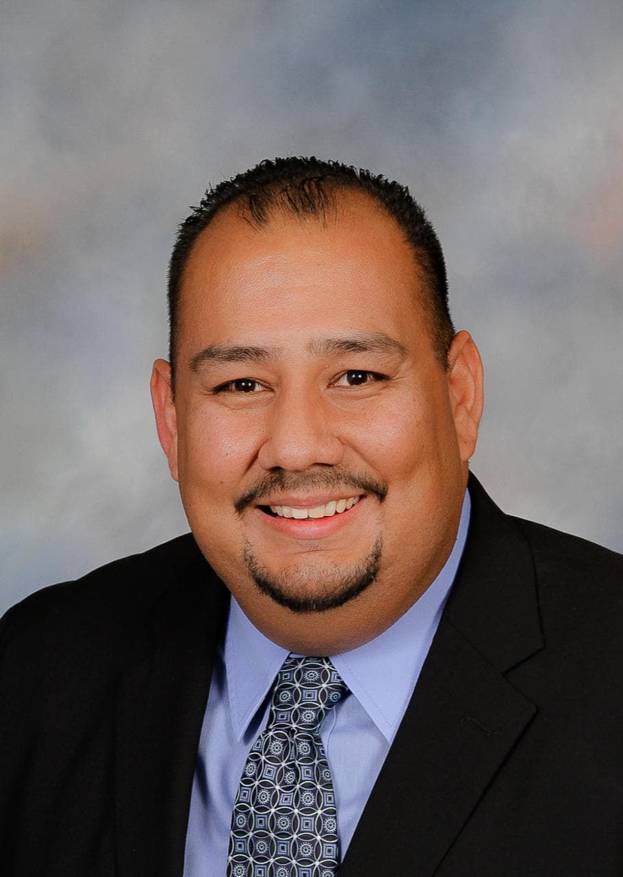 Tony Sandoval