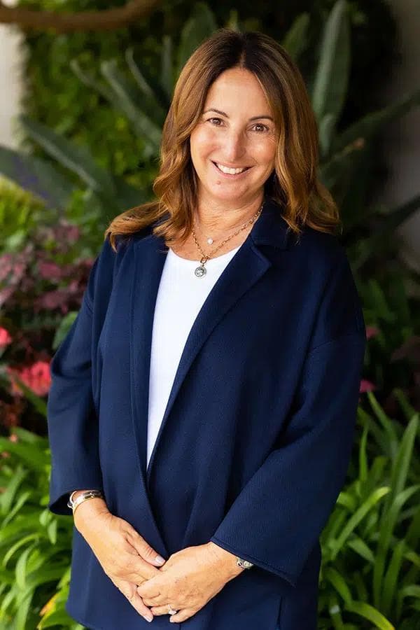 Lisa Pearson