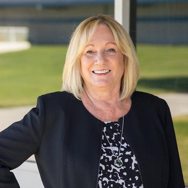 Dee Cavanaugh