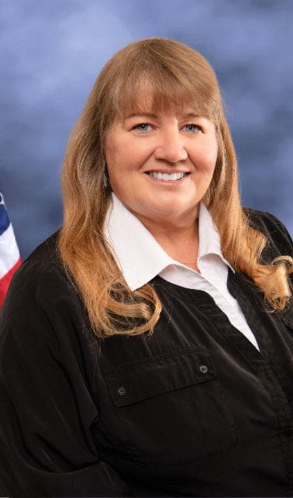 Jennifer L. Richter
