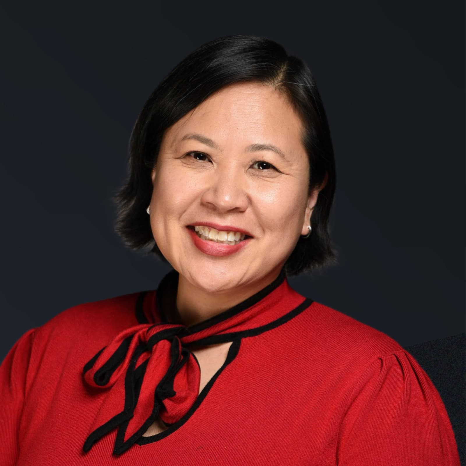 Jackie Thu-Huong Wong