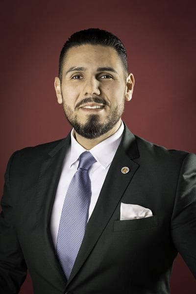 Victor Linares